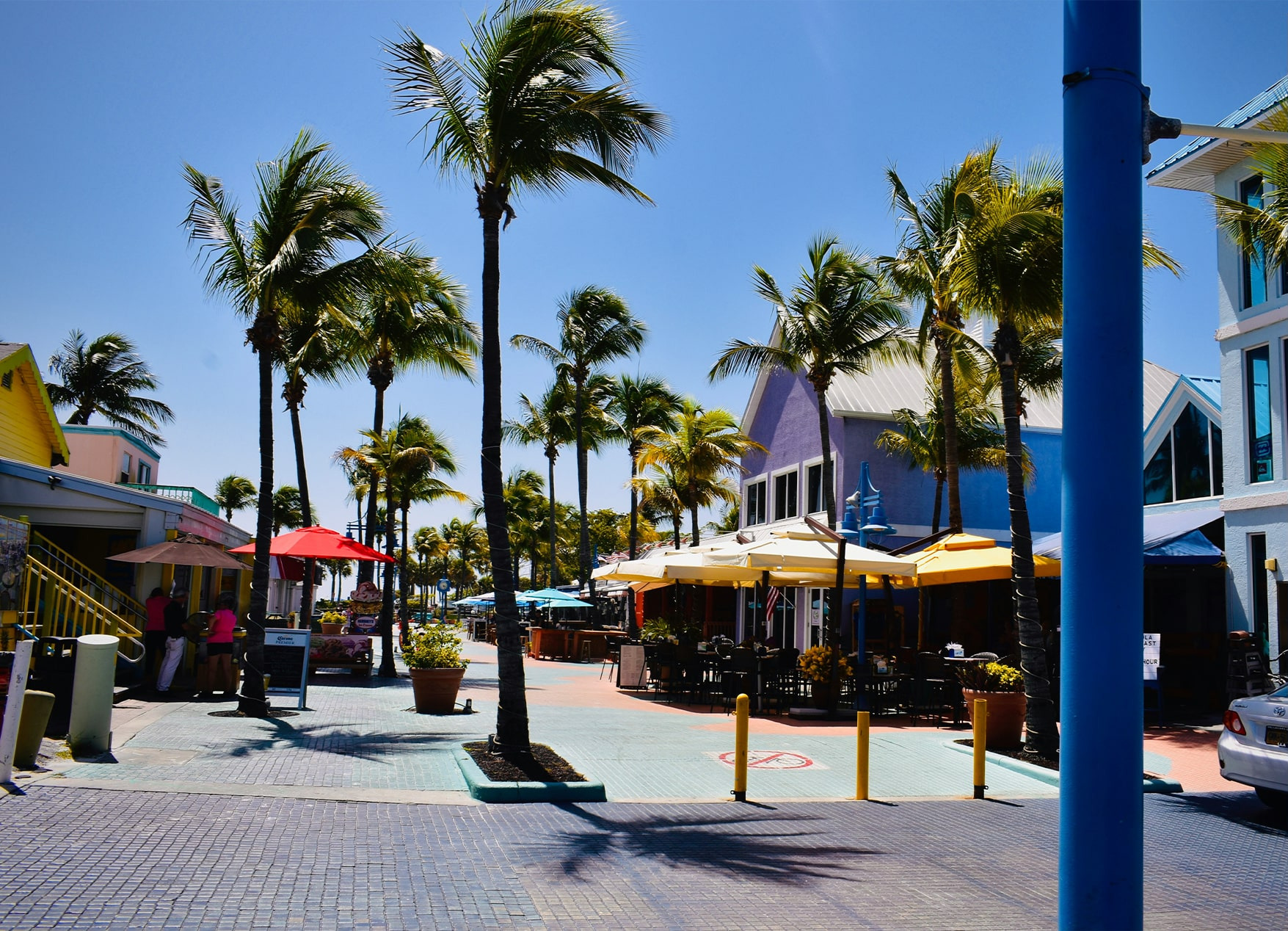 Fort Myers: Lee County Digitizing | Forever Studios