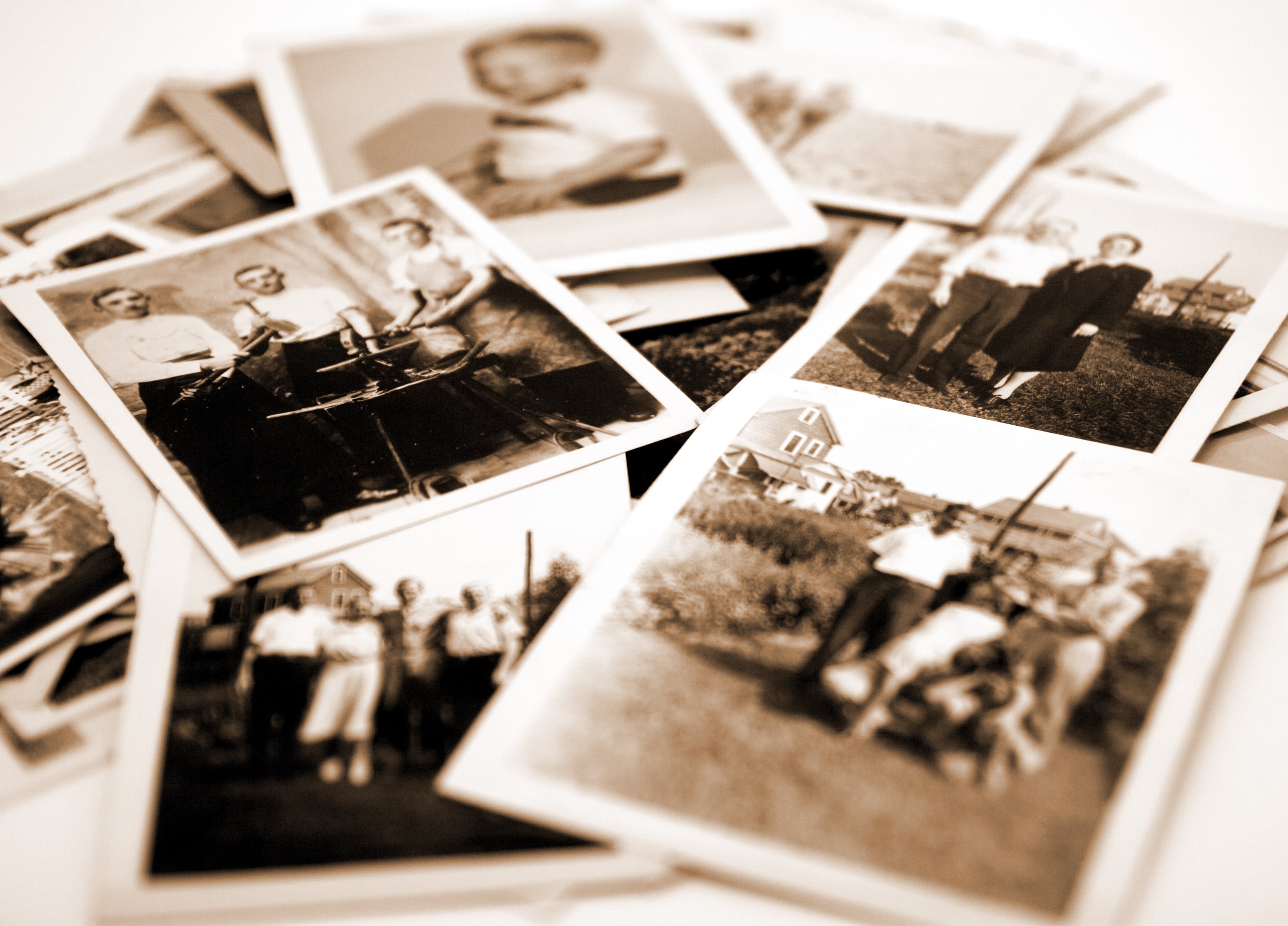WHAT MAKES FOREVER STUDIOS STAND OUT? - Slide Scanning Service Guide